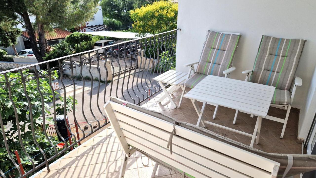 Apartment Damijan คิร์ก ภายนอก รูปภาพ
